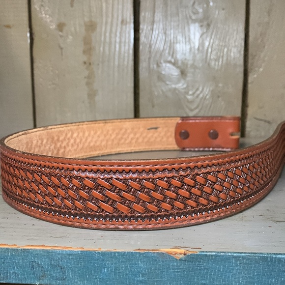 Leather Belt - Picture 2 of 4
